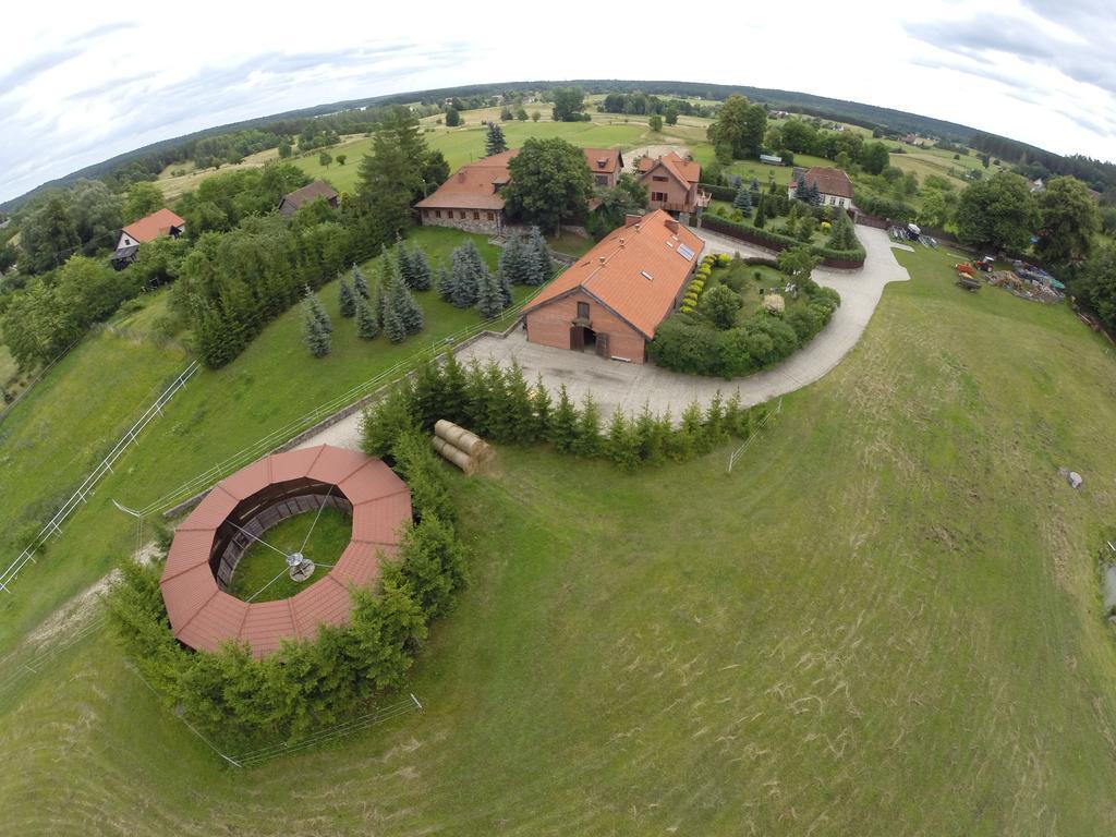 Stajnia Lipowo 45 Vila Exterior foto